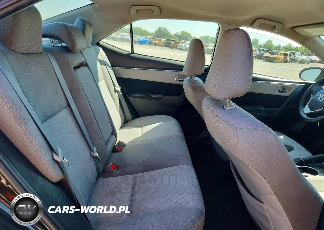 2016 Toyota Corolla Le VIN:2T1BURHE2GC493214 - 10