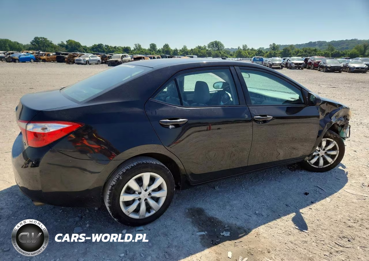 2016 Toyota Corolla Le VIN:2T1BURHE2GC493214 - 3