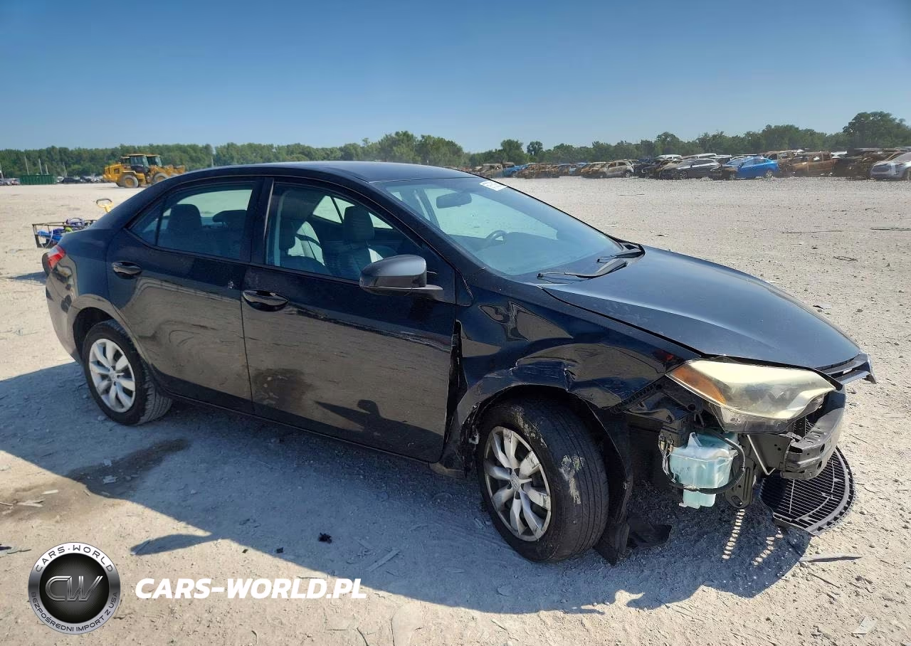 2016 Toyota Corolla Le VIN:2T1BURHE2GC493214 - 4