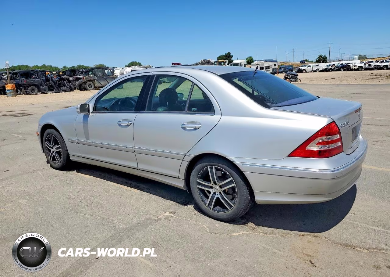 2005 Mercedes-Benz C 240 4Matic VIN:WDBRF81J05F615999 - 2