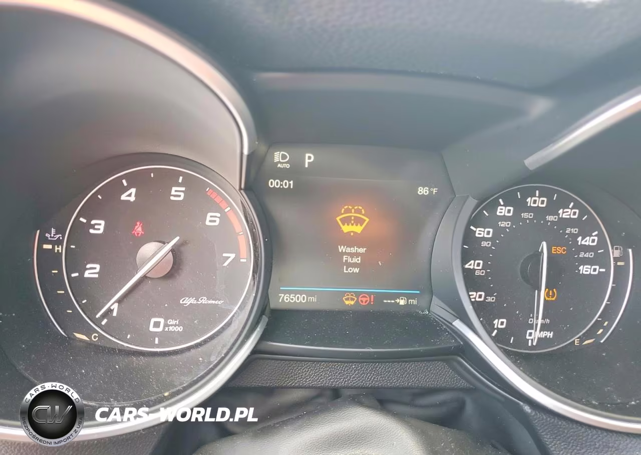 2018 Alfa Romeo Stelvio Ti Sport VIN:ZASFAKNN5J7B66957 - 9