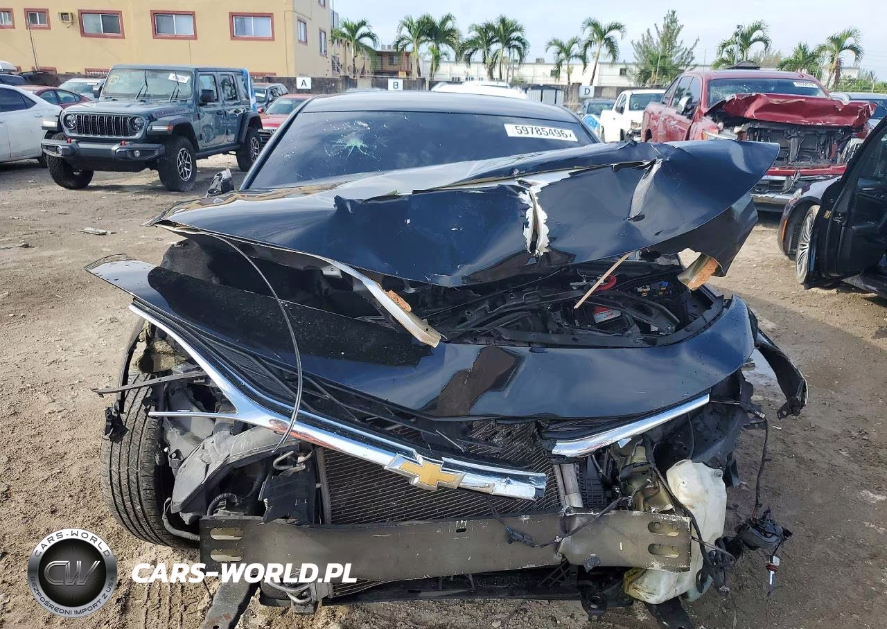 2019 Chevrolet Malibu Lt VIN:1G1ZD5ST7KF135100 - 5