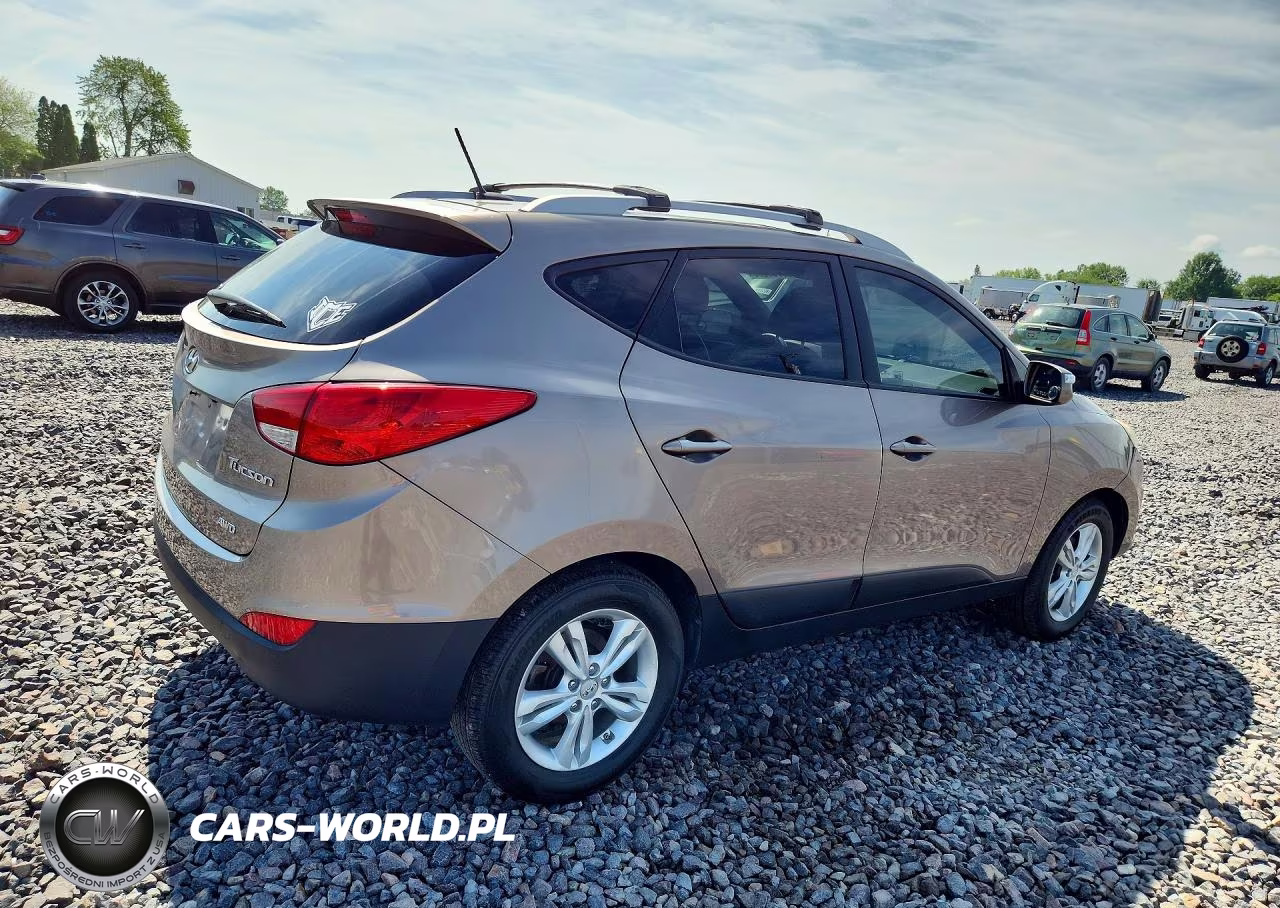 2013 Hyundai Tucson Gls VIN:KM8JUCAC5DU663366 - 3