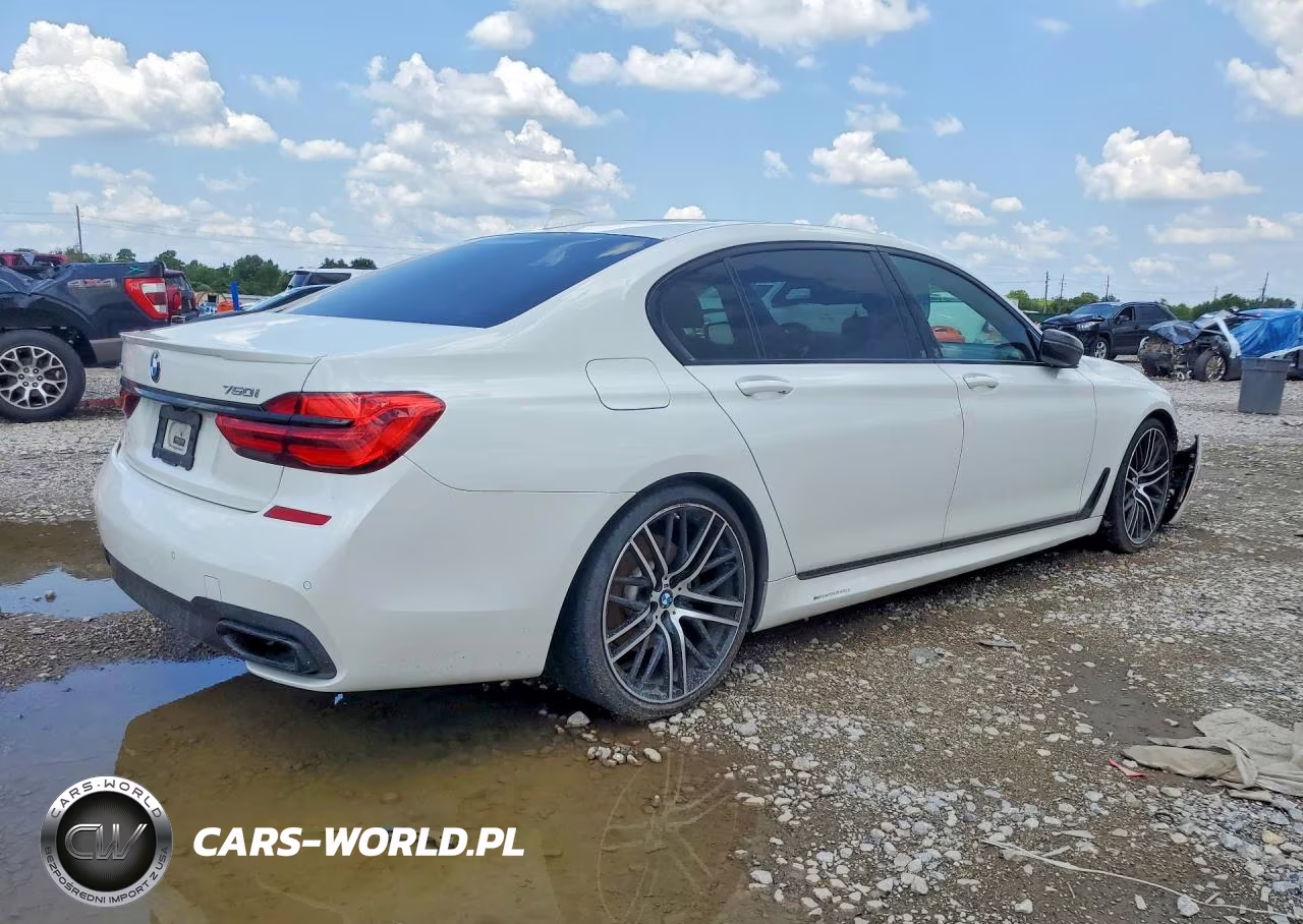 2018 BMW 750 Xi VIN:WBA7F2C5XJG424324 - 3