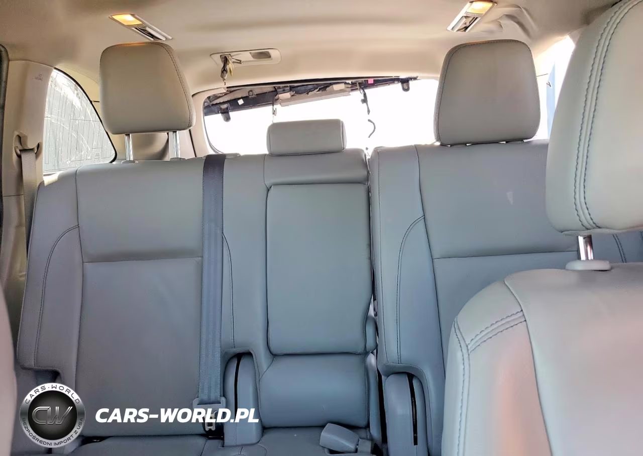 2019 Toyota Highlander Xle VIN:5TDKZRFH7KS333036 - 10