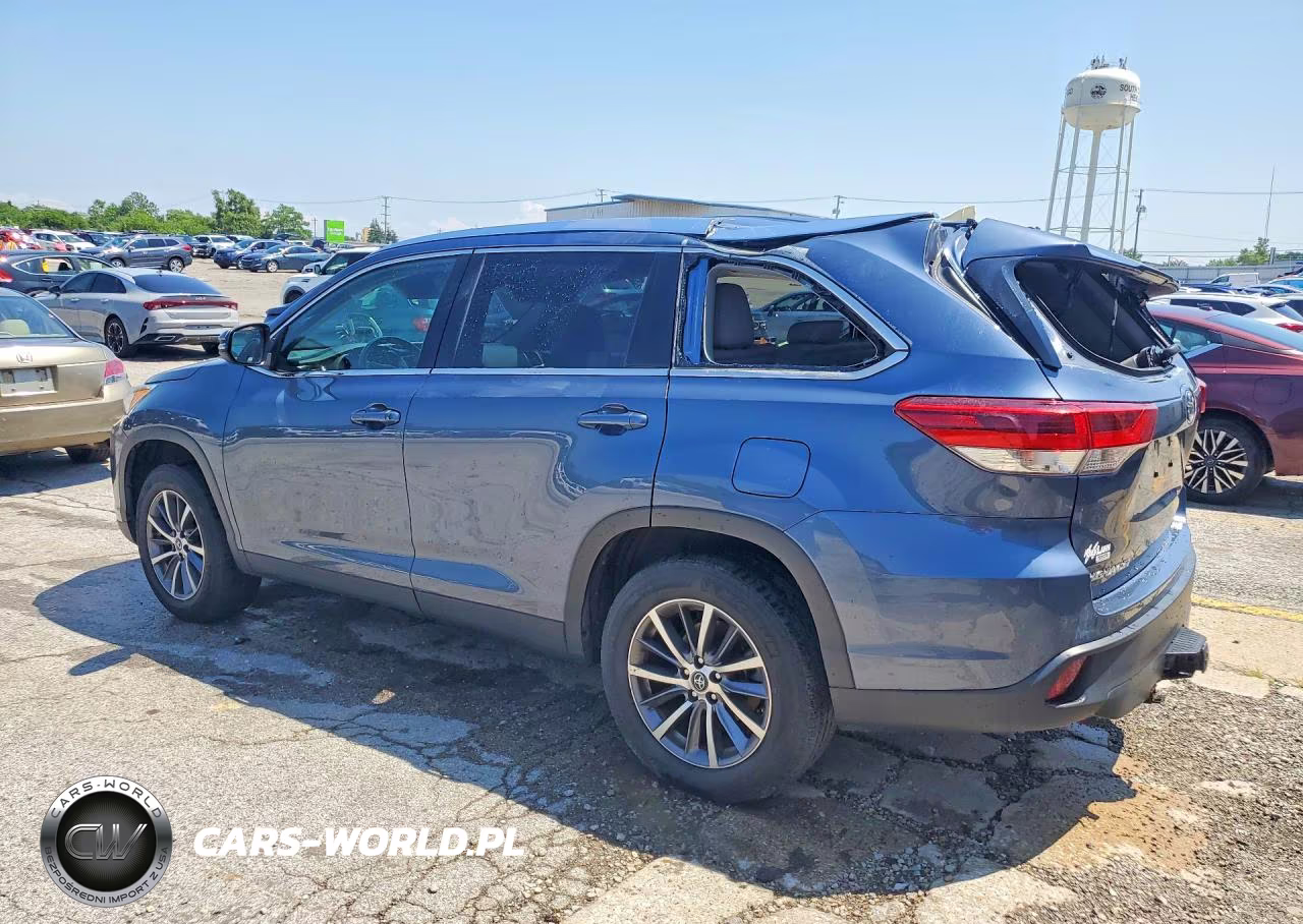 2019 Toyota Highlander Xle VIN:5TDKZRFH7KS333036 - 2