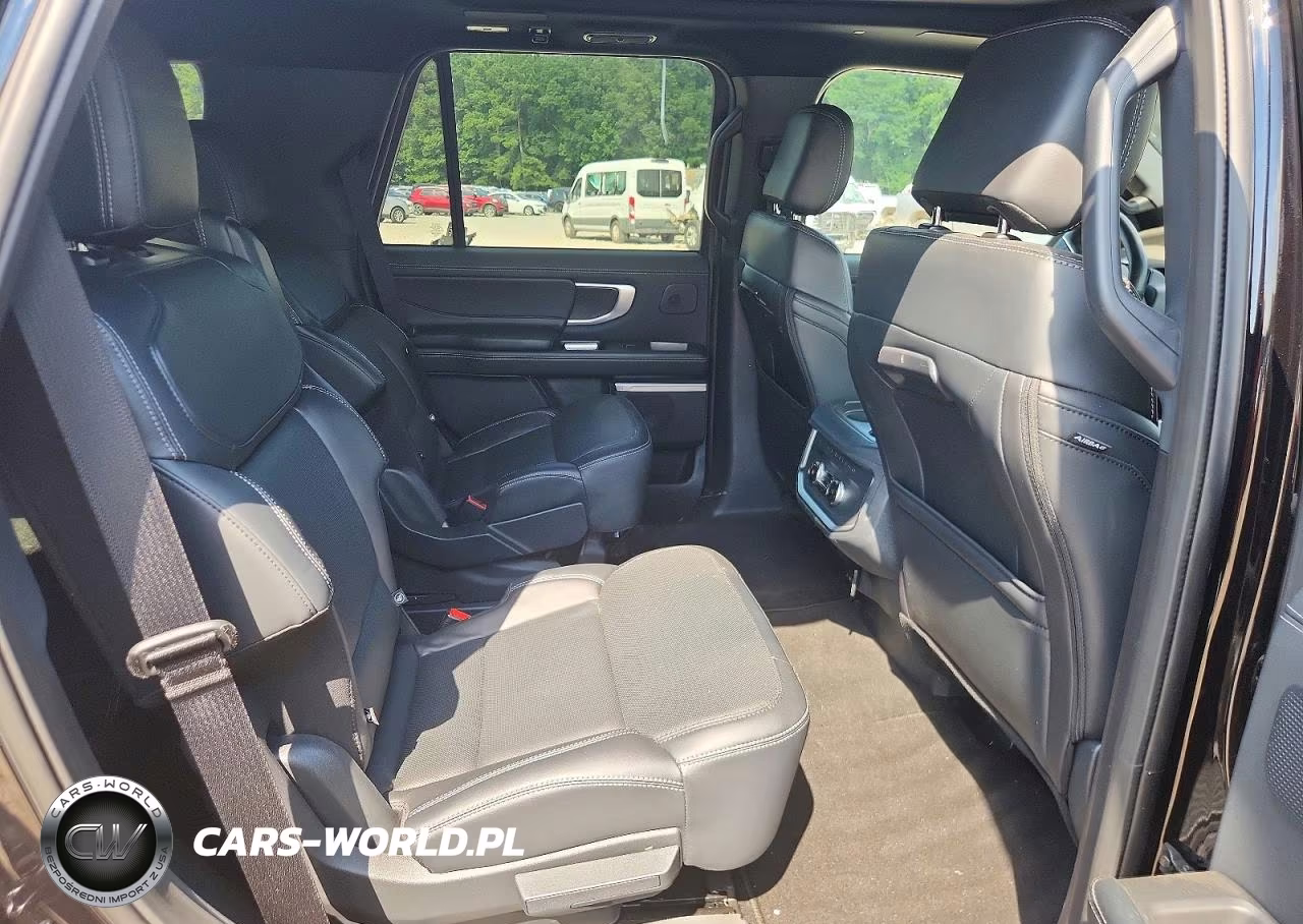 2025 Ford Expedition Platinum VIN:1FMJU1MG4SEA61536 - 11