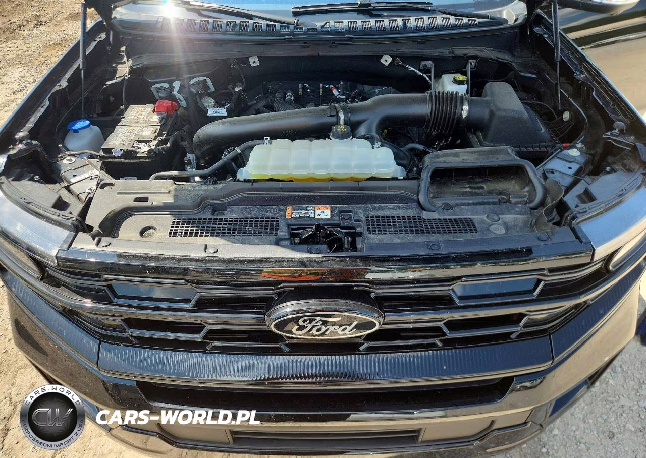 2025 Ford Expedition Platinum VIN:1FMJU1MG4SEA61536 - 12