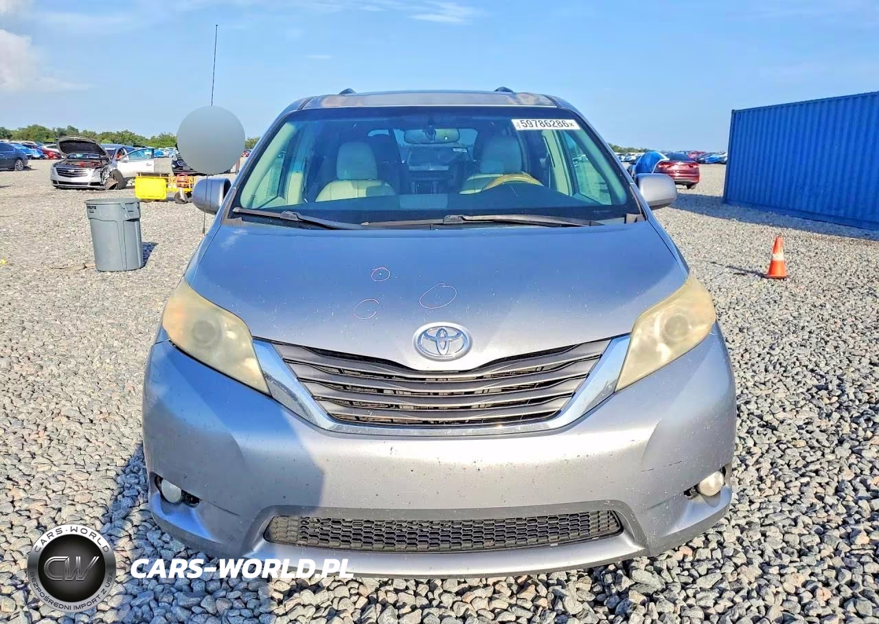 2012 Toyota Sienna Xle 8-Passenger VIN:5TDYK3DC1CS239822 - 5