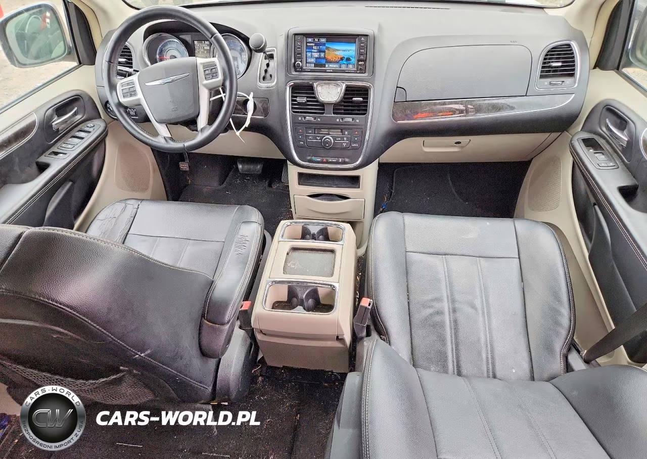 2015 Chrysler Town & Country Touring VIN:2C4RC1BG7FR707156 - 8