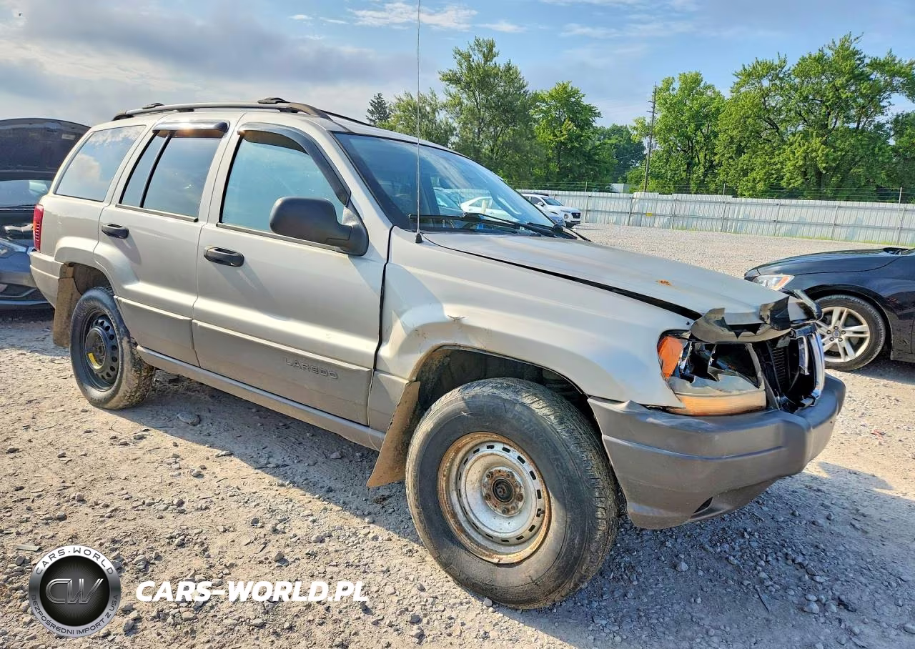 2003 Jeep Grand Cherokee Laredo VIN:1J4GW48S03C527303 - 4