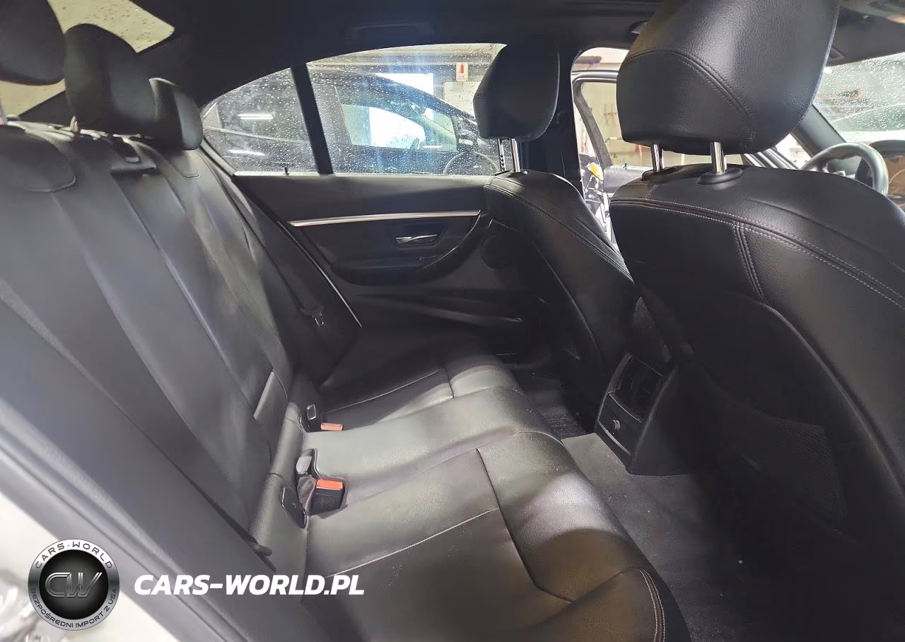 2017 BMW 330 Xi VIN:WBA8D9G53HNU60505 - 10