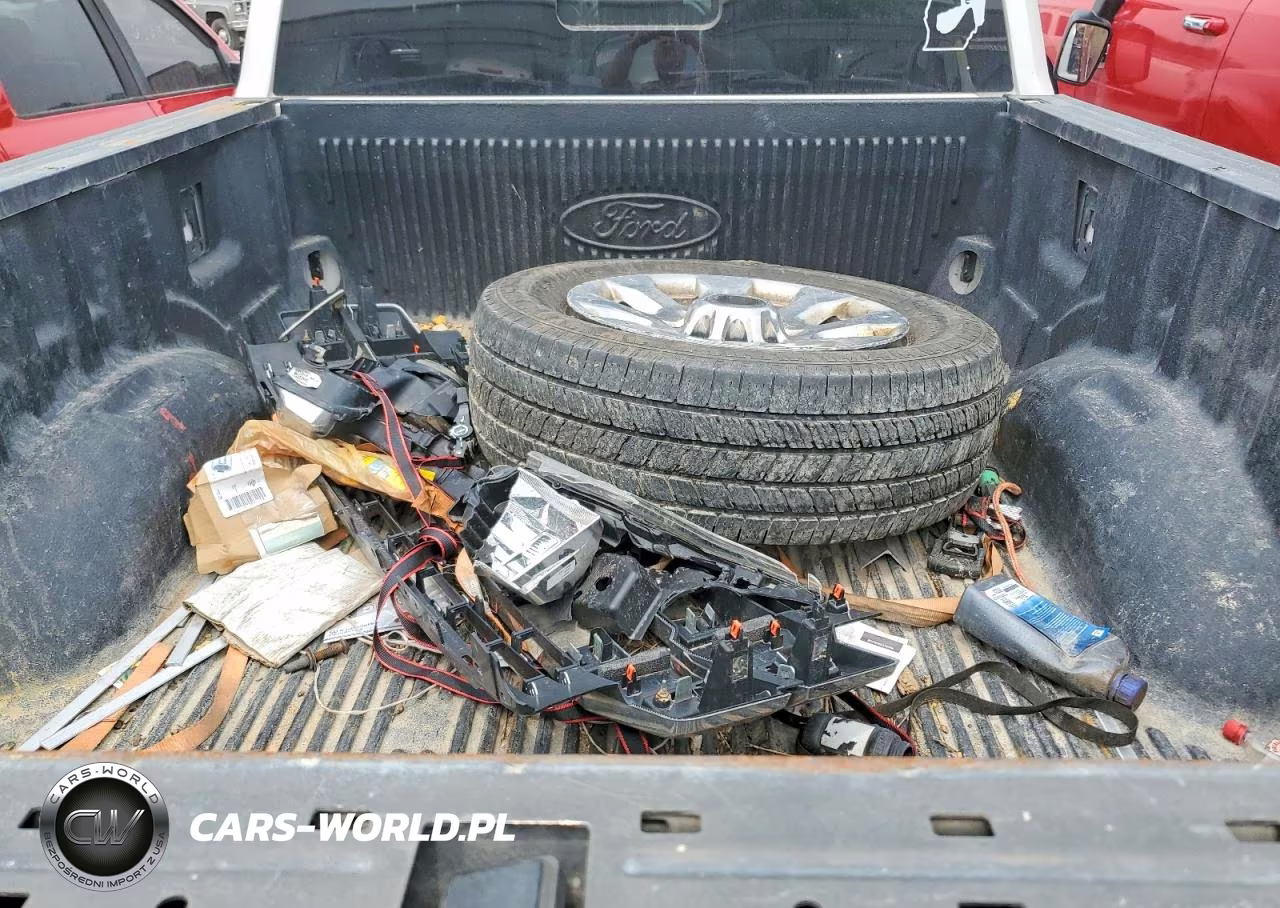 2018 Ford F250 Super Duty VIN:1FT7W2B66JEC55265 - 10