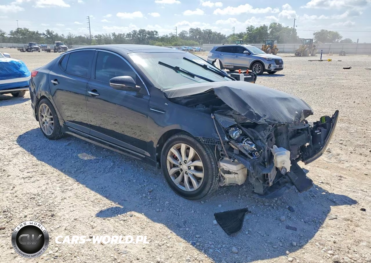2013 Kia Optima Sx VIN:5XXGR4A63DG240761 - 4