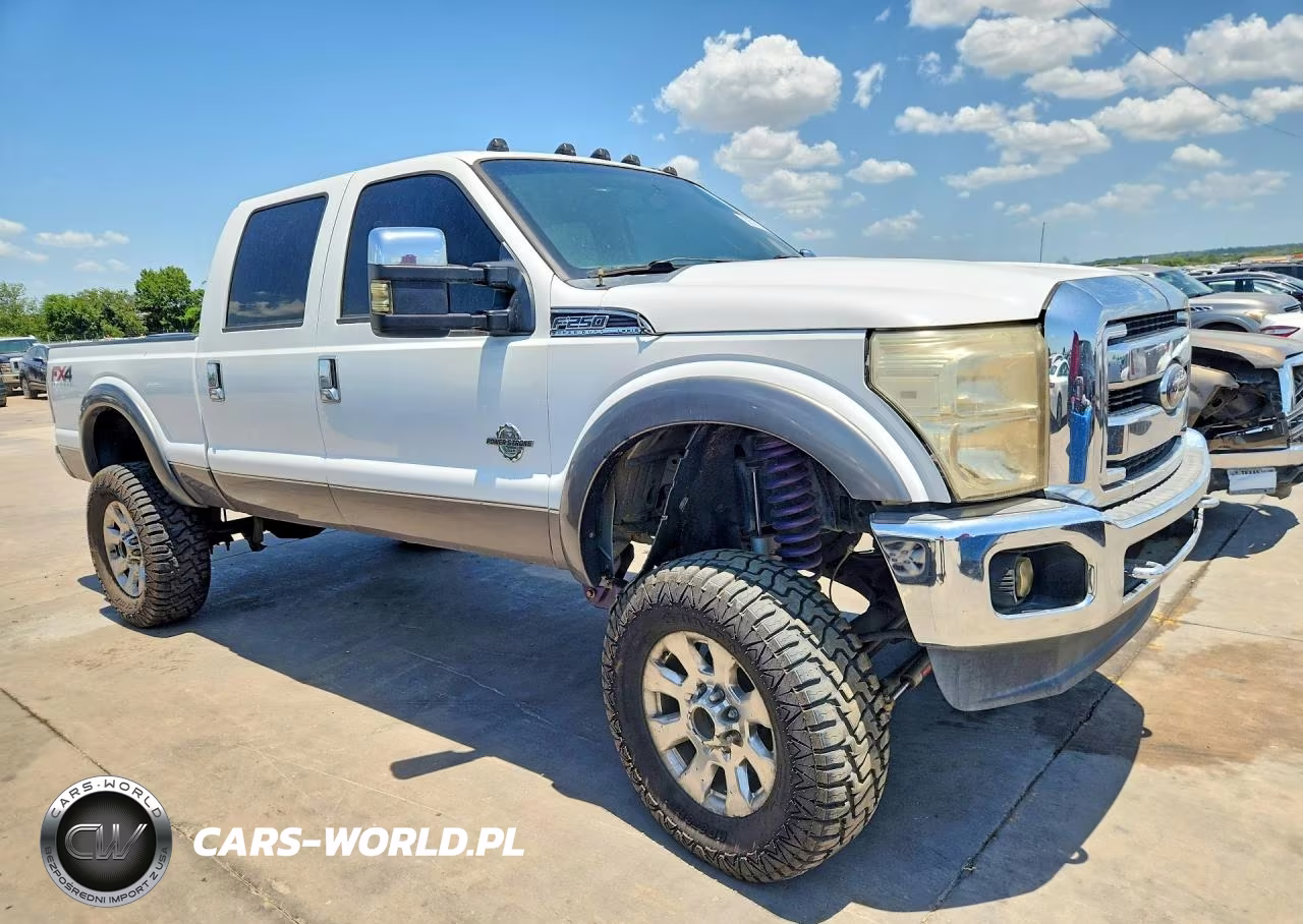 2012 Ford F250 Super Duty VIN:1FT7W2BT2CEC53313 - 4