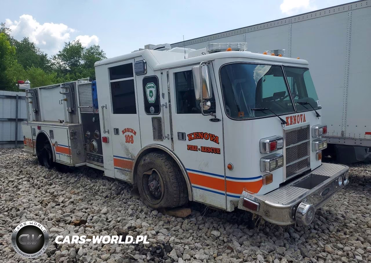 2000 Pierce Mfg. Inc. Pierce - Fire Truck VIN:4P1CT02S7YA000545 - 4