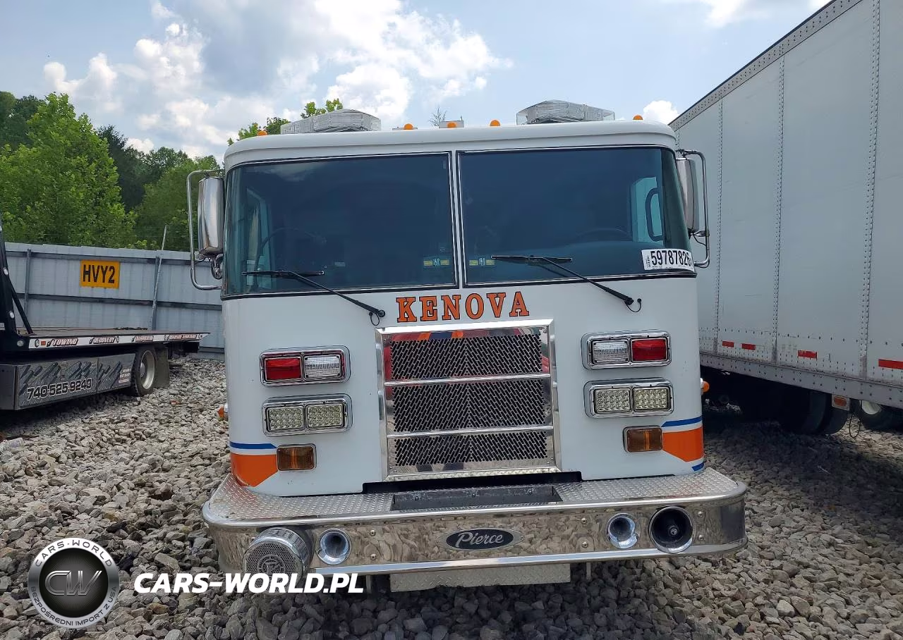 2000 Pierce Mfg. Inc. Pierce - Fire Truck VIN:4P1CT02S7YA000545 - 5