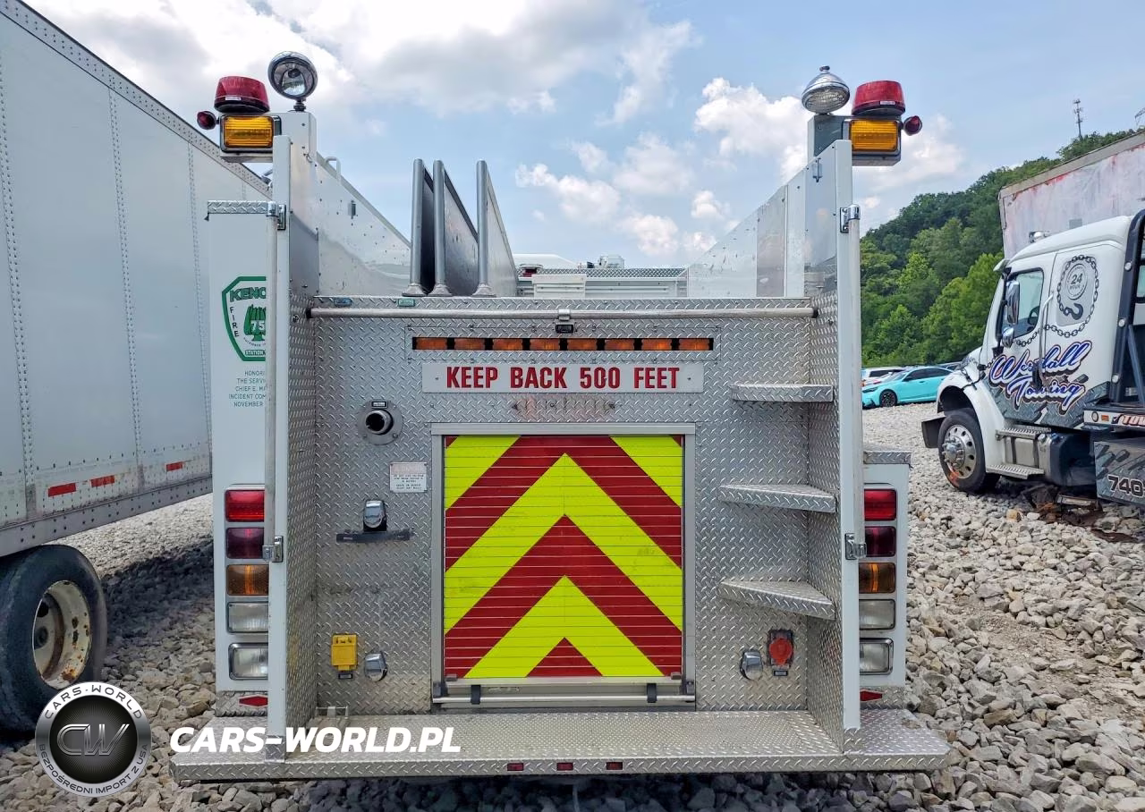2000 Pierce Mfg. Inc. Pierce - Fire Truck VIN:4P1CT02S7YA000545 - 6