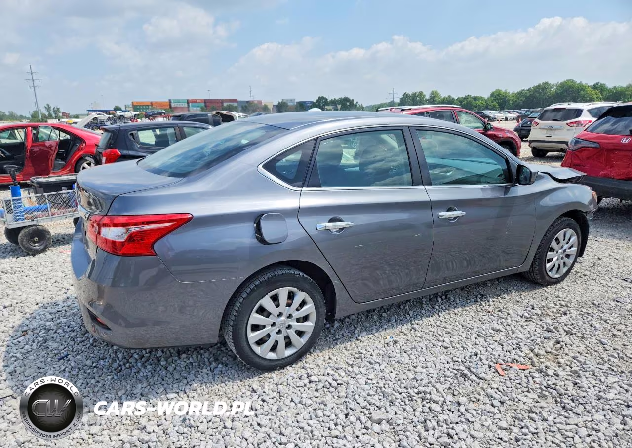 2018 Nissan Sentra S VIN:3N1AB7AP6JY273876 - 3