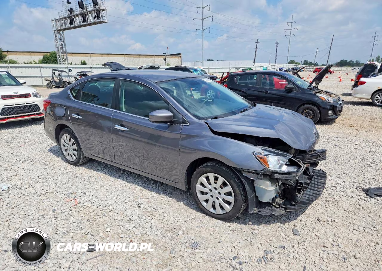 2018 Nissan Sentra S VIN:3N1AB7AP6JY273876 - 4
