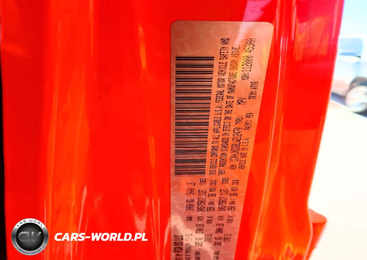 2020 Jeep Wrangler Unlimited Sport VIN:1C4HJXDG8LW212470 - 13