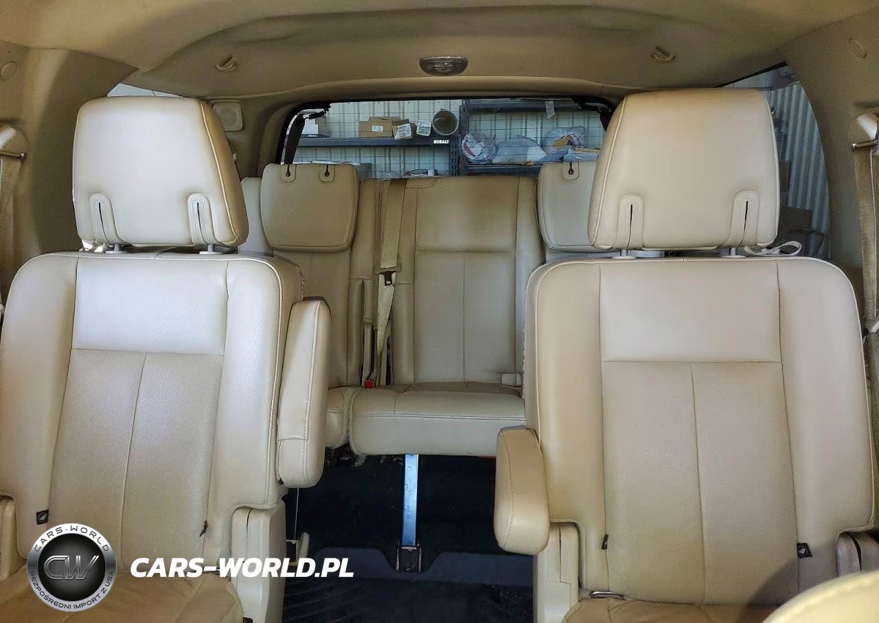 2015 Ford Expedition Limited VIN:1FMJU1KT4FEF16679 - 10