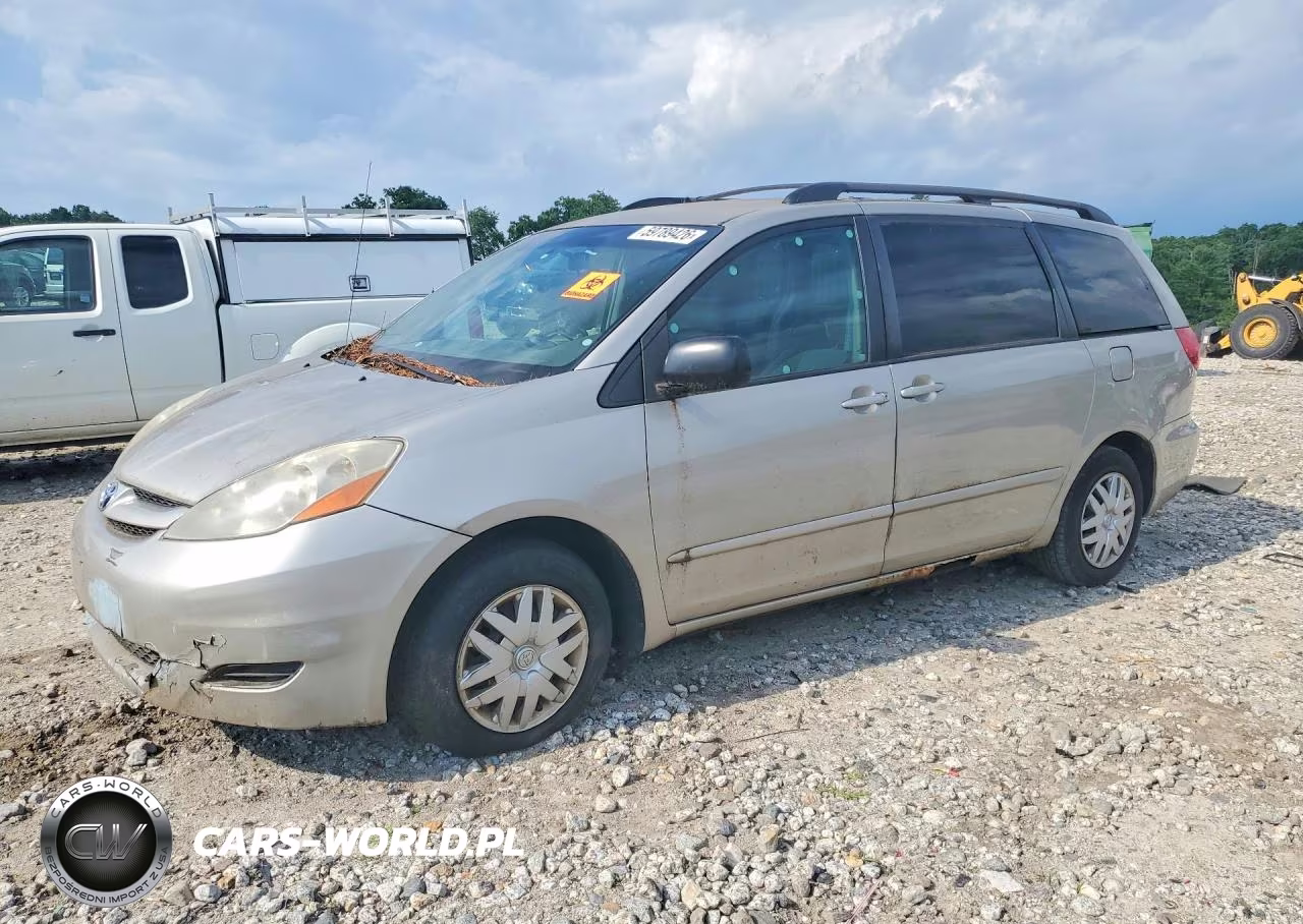2008 Toyota Sienna Le 8-Passenger – zdjęcie 1 z 13
