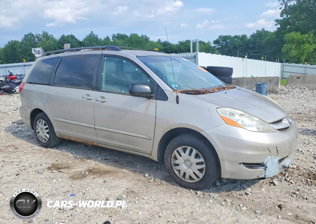 2008 Toyota Sienna Le 8-Passenger VIN:5TDZK23C18S173554 - 4