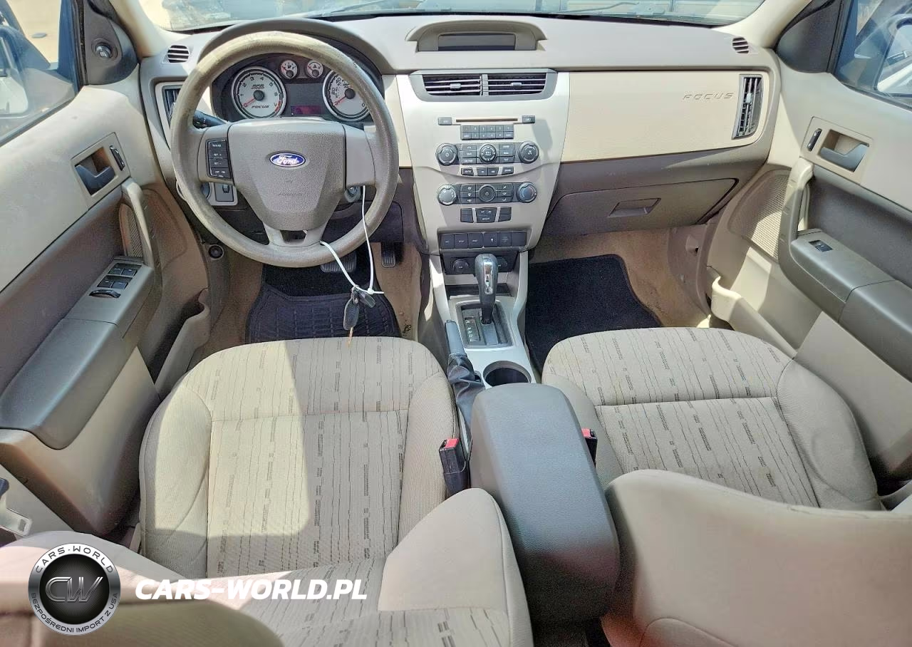 2010 Ford Focus Se VIN:1FAHP3FN8AW108275 - 8