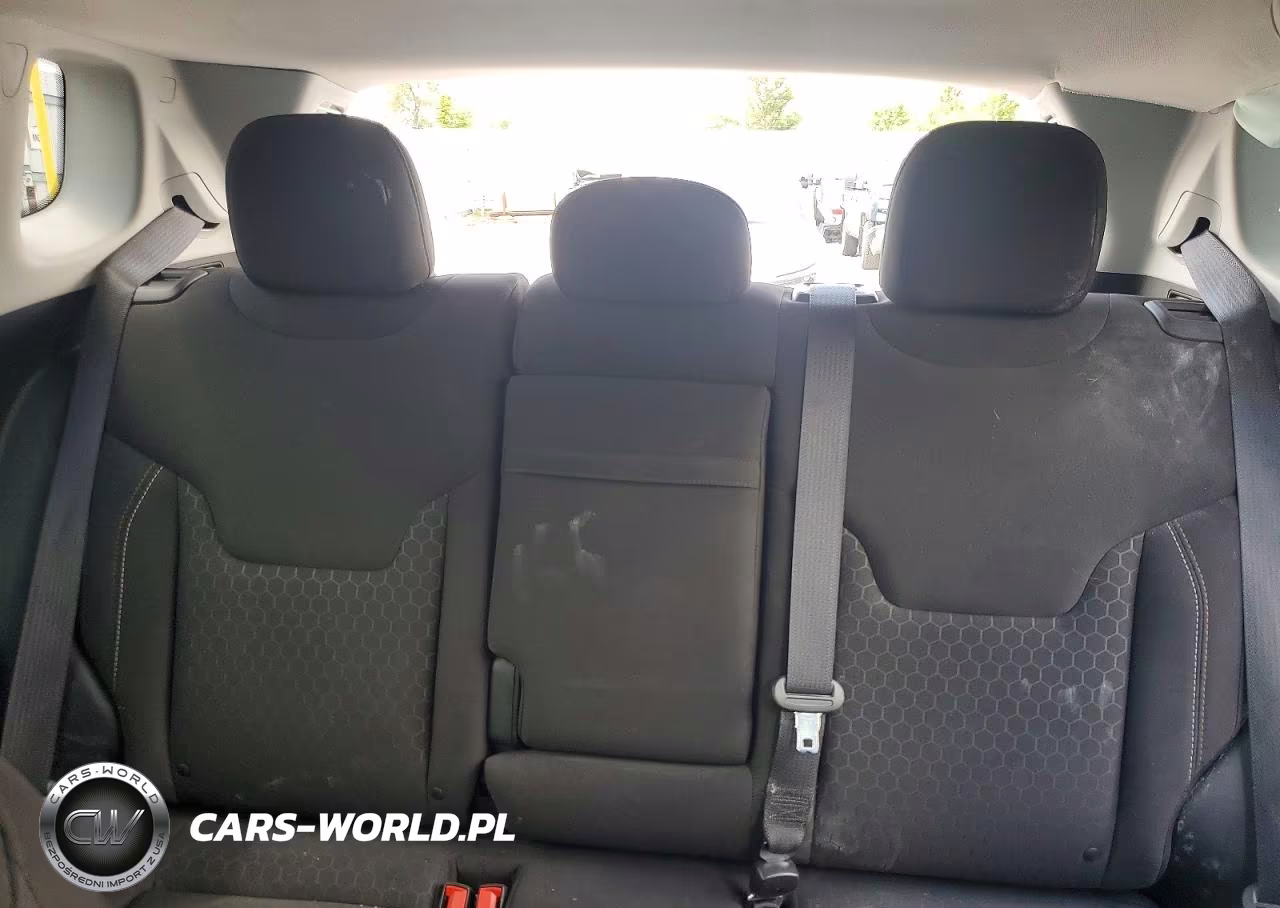 2018 Jeep Compass Sport VIN:3C4NJDAB3JT373161 - 10
