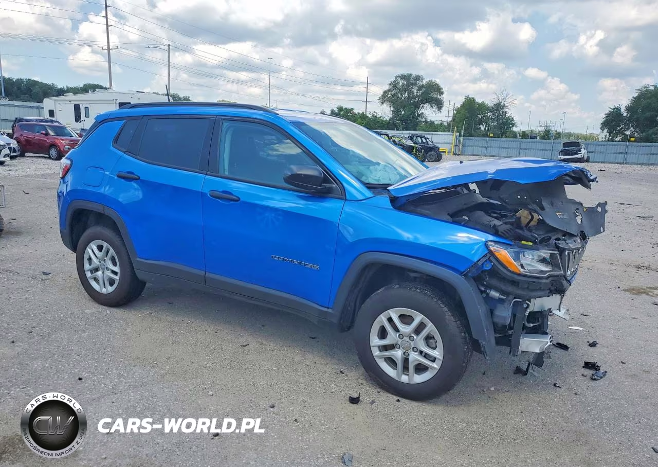 2018 Jeep Compass Sport VIN:3C4NJDAB3JT373161 - 4