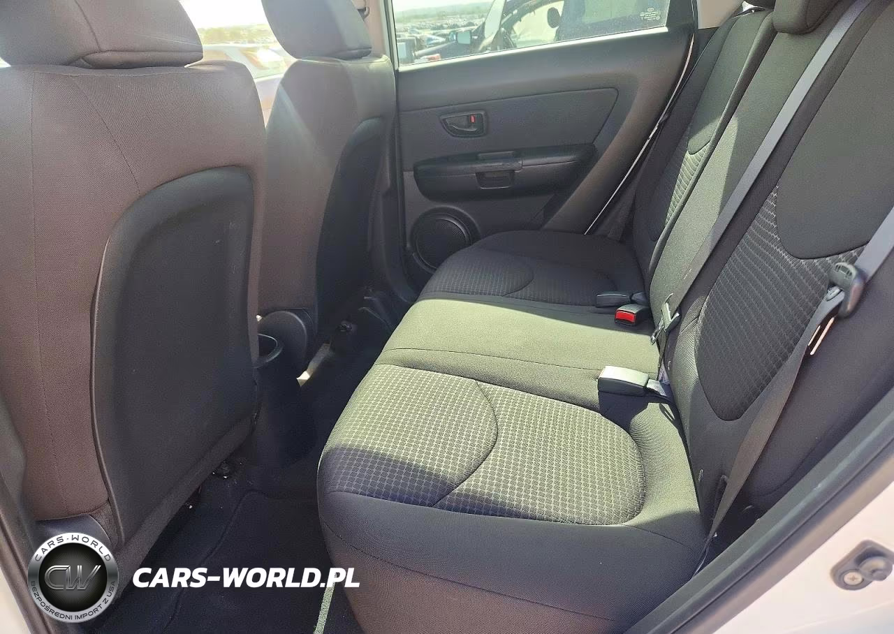 2011 Kia Soul VIN:KNDJT2A11B7717239 - 10