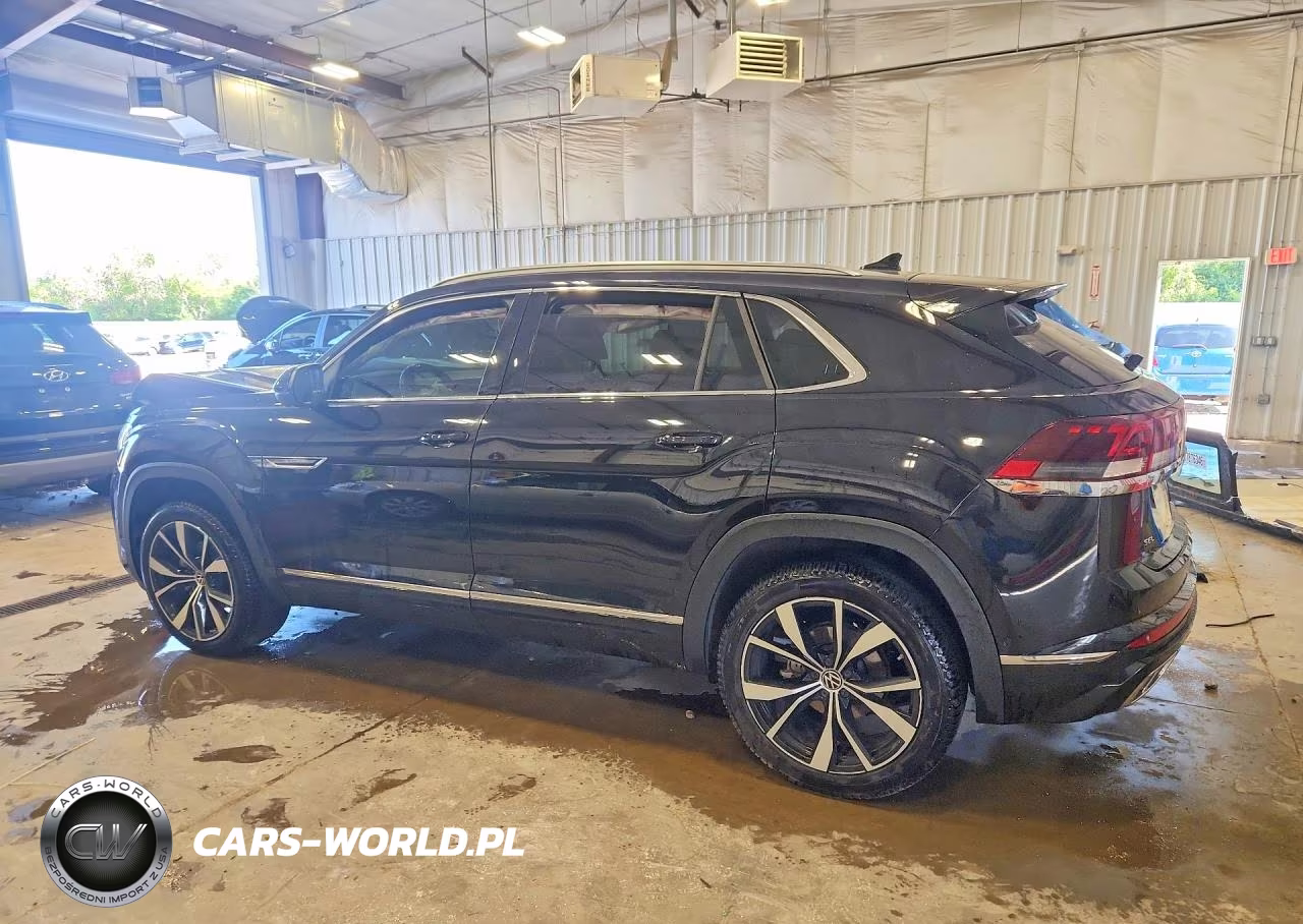 2024 Volkswagen Atlas Cross Sport Sel Premium R-Line VIN:1V2FE2CA9RC207914 - 2