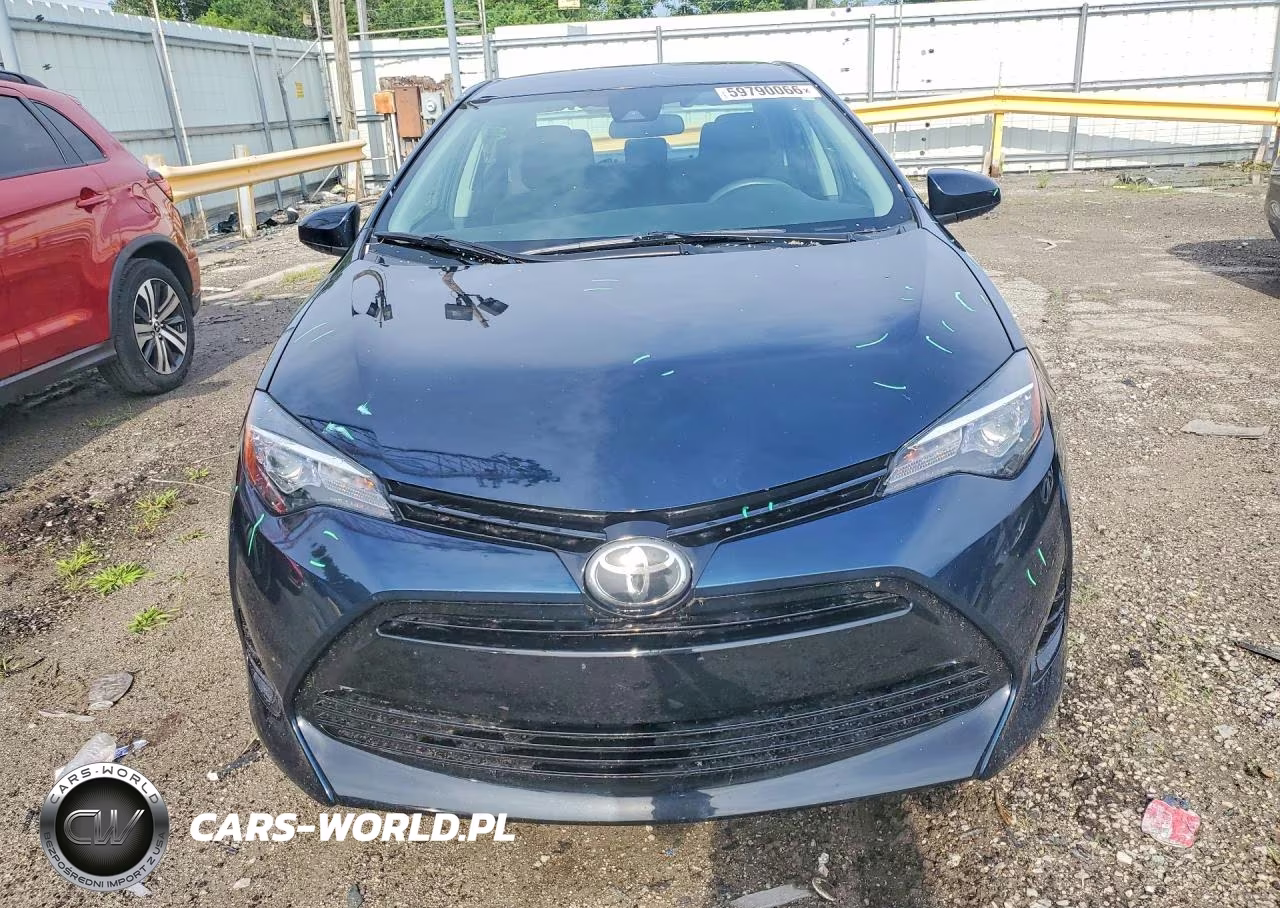 2017 Toyota Corolla Le VIN:2T1BURHE3HC959251 - 5