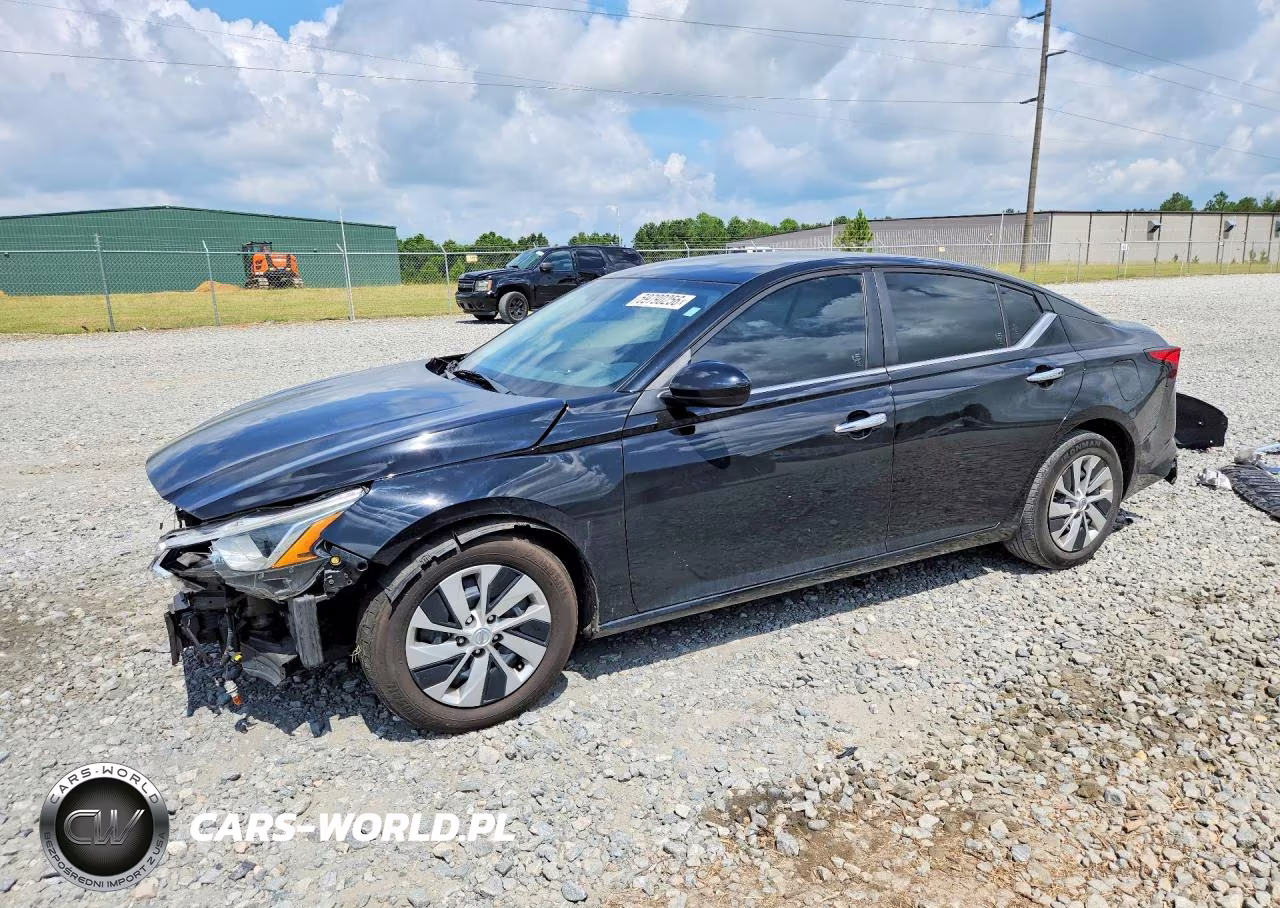 2019 Nissan Altima S – zdjęcie 1 z 13