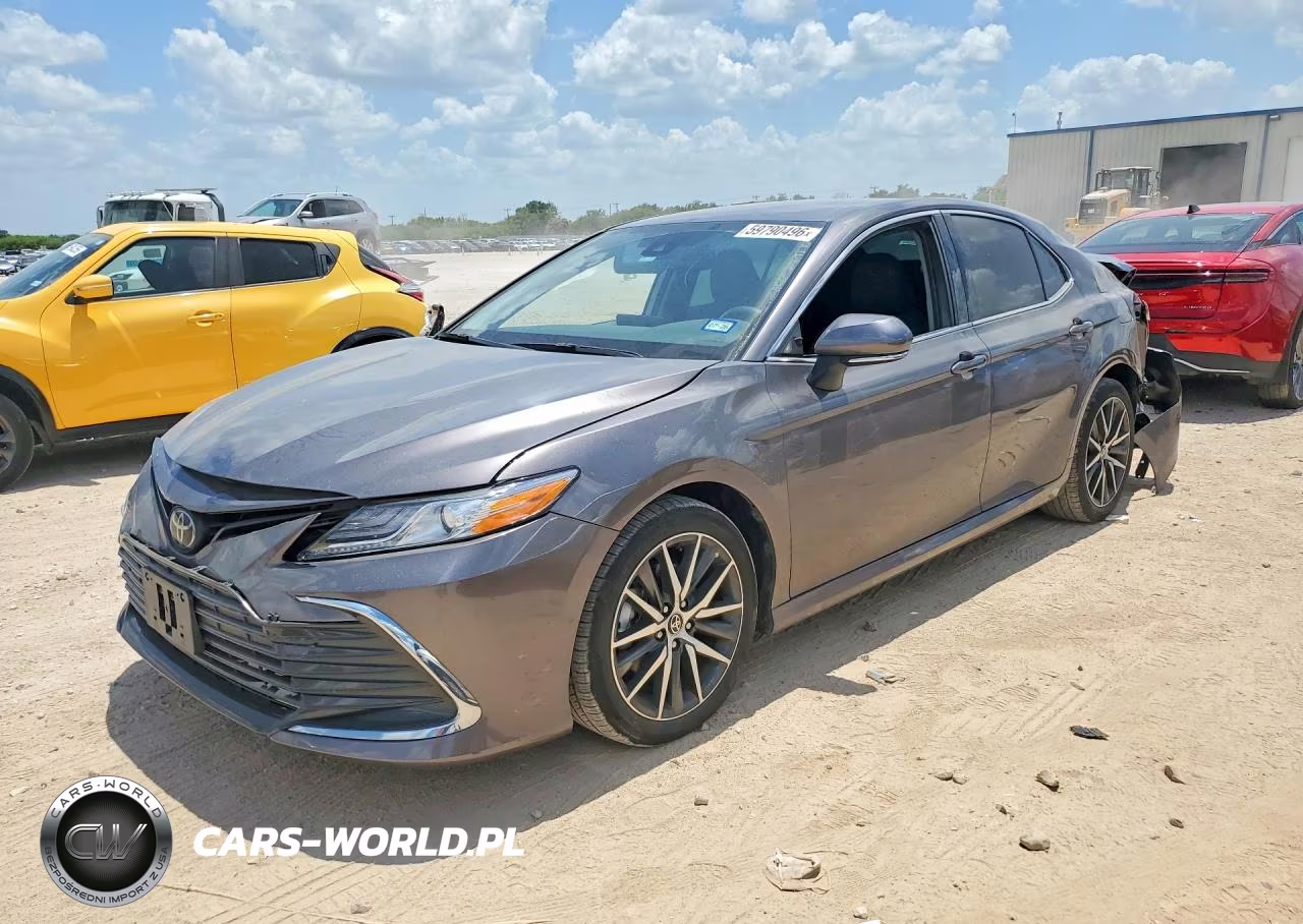 2023 Toyota Camry Xle