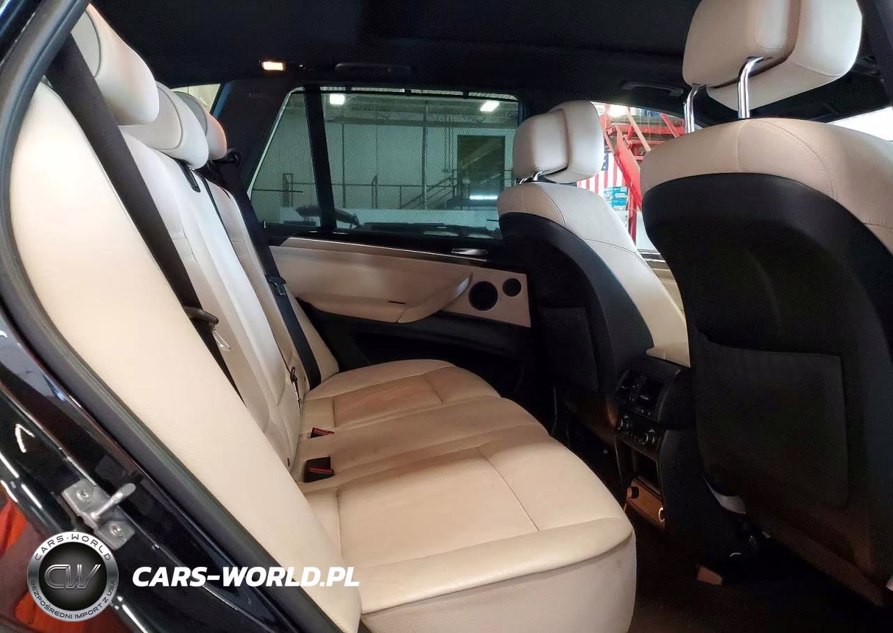 2012 BMW X5 xDrive35I VIN:5UXZV4C59CL767449 - 11