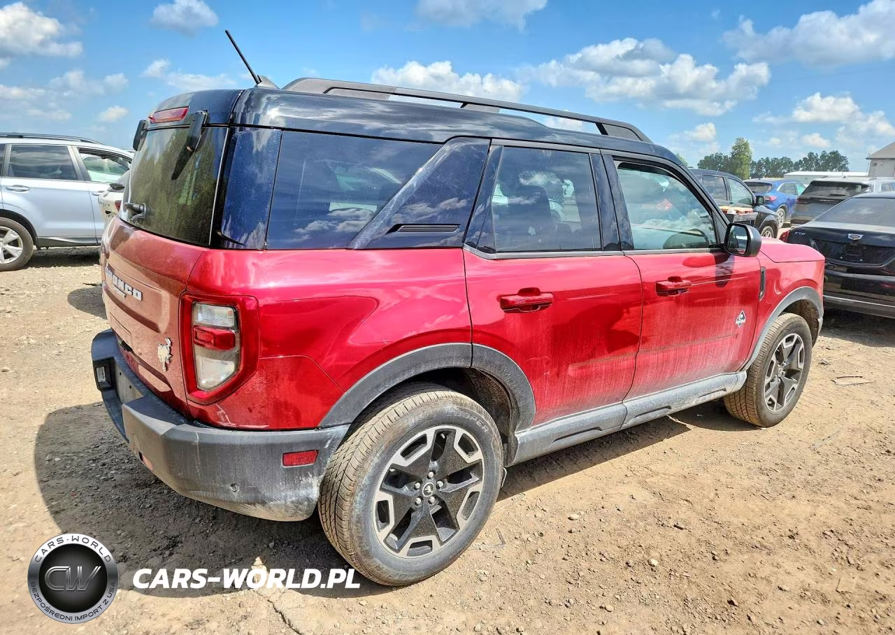 2021 Ford Bronco Sport Outer Banks VIN:3FMCR9C67MRB38319 - 3