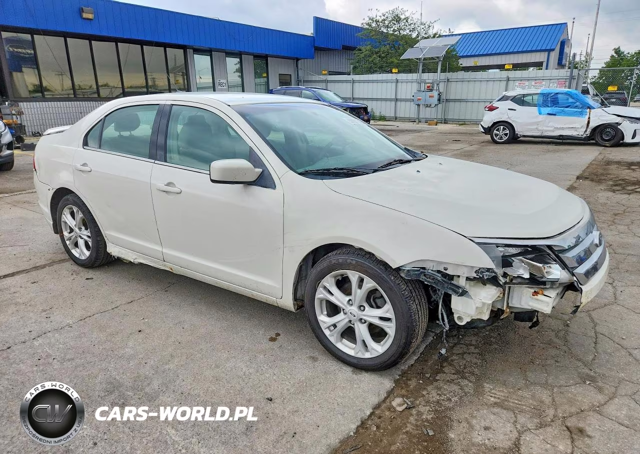 2012 Ford Fusion Se VIN:3FAHP0HA3CR262276 - 4