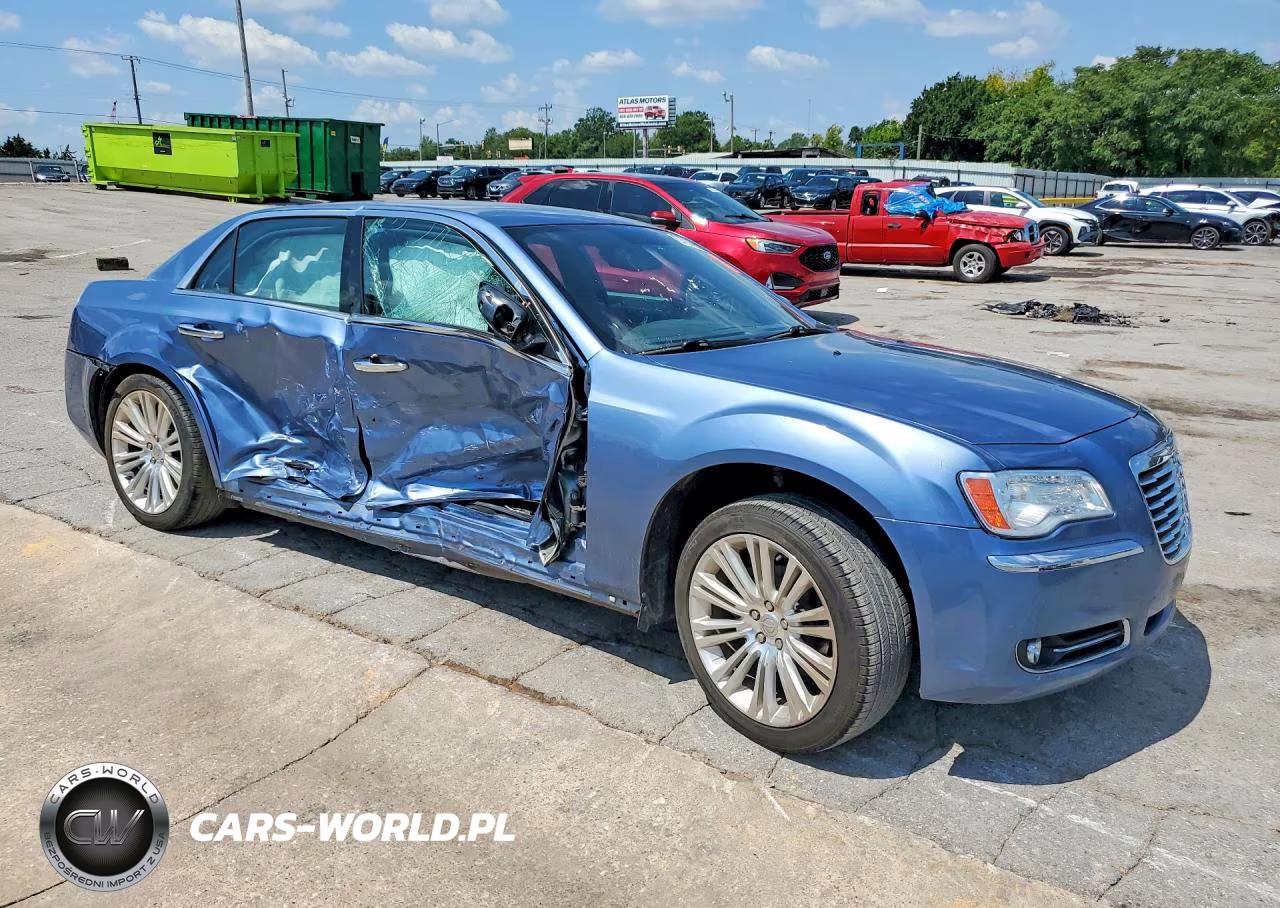 2011 Chrysler 300 Limited VIN:2C3CA5CG5BH582678 - 4