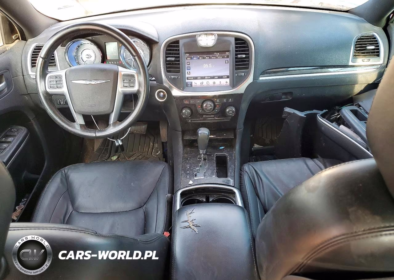 2011 Chrysler 300 Limited VIN:2C3CA5CG5BH582678 - 8