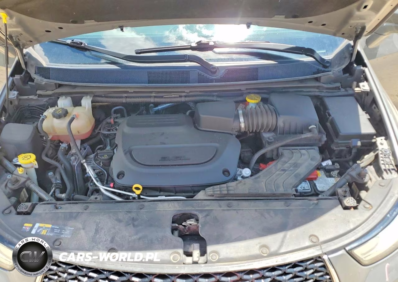 2022 Chrysler Pacifica Touring L VIN:2C4RC1BG7NR185904 - 12