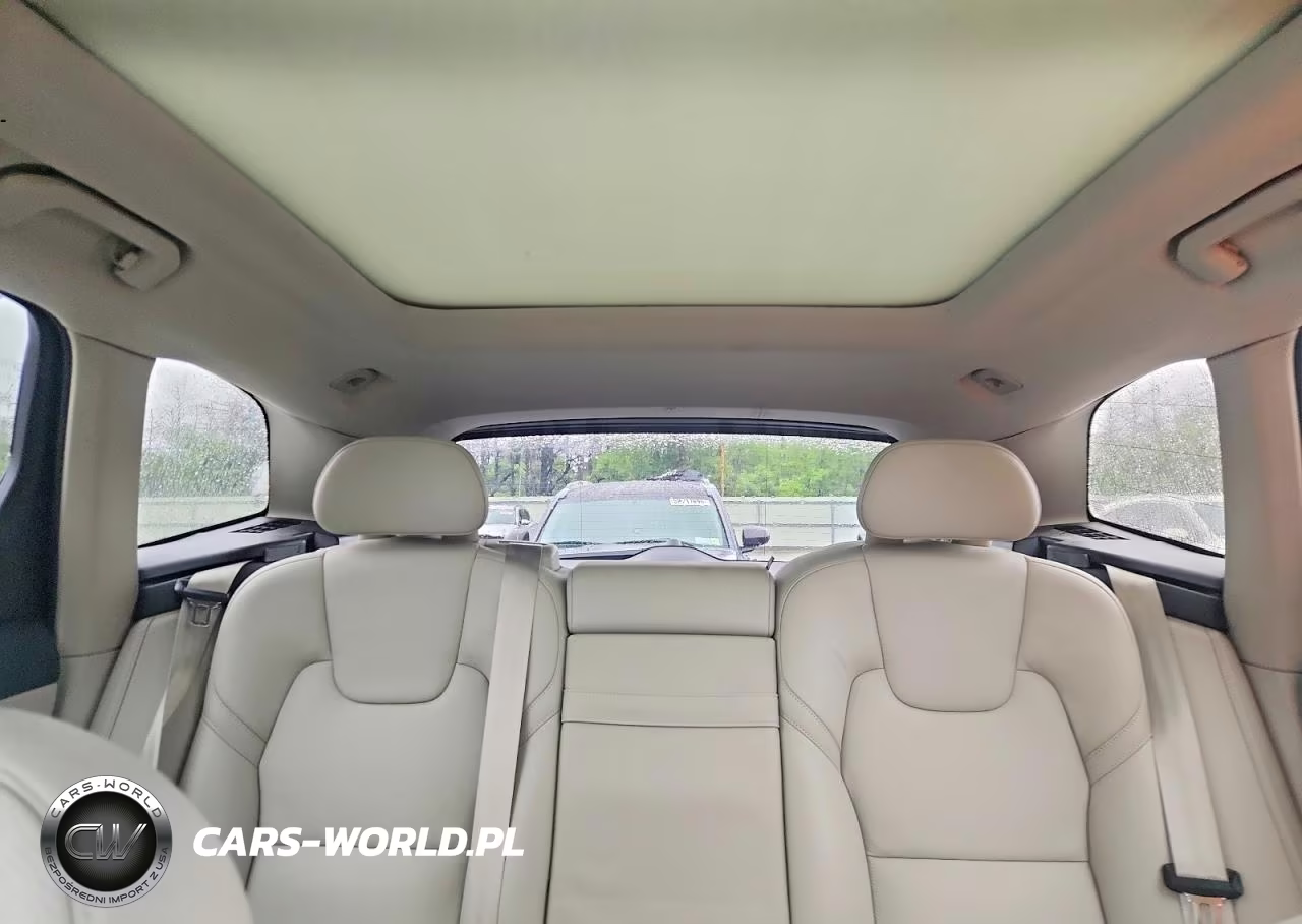 2018 Volvo Xc60 T5 Momentum VIN:YV4102RK4J1064815 - 10