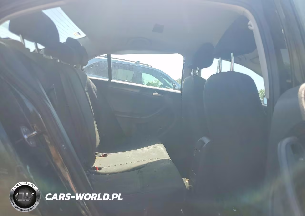2016 Volkswagen Jetta S VIN:3VW267AJ2GM320898 - 10