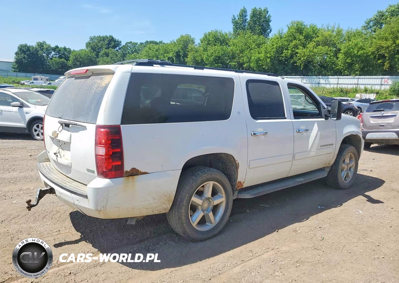 2011 Chevrolet Suburban K1500 Lt VIN:1GNSKJE39BR388816 - 3