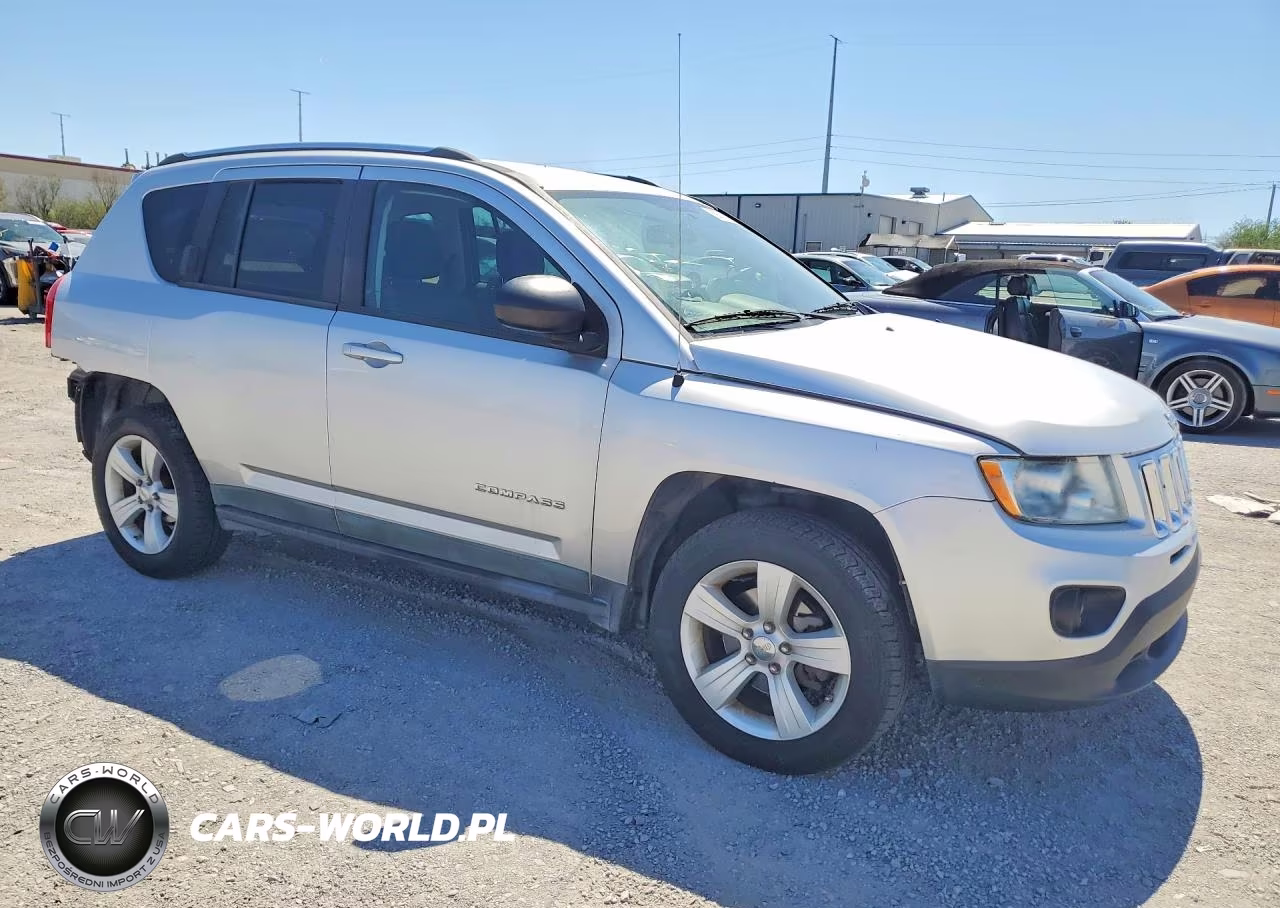 2011 Jeep Compass VIN:1J4NF1FB4BD278425 - 4