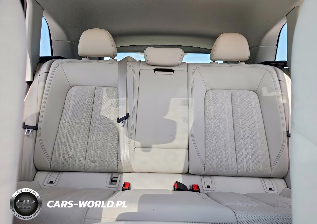 2024 Audi Q8 E-Tron Premium Plus VIN:WA15AAGE7RB048567 - 10
