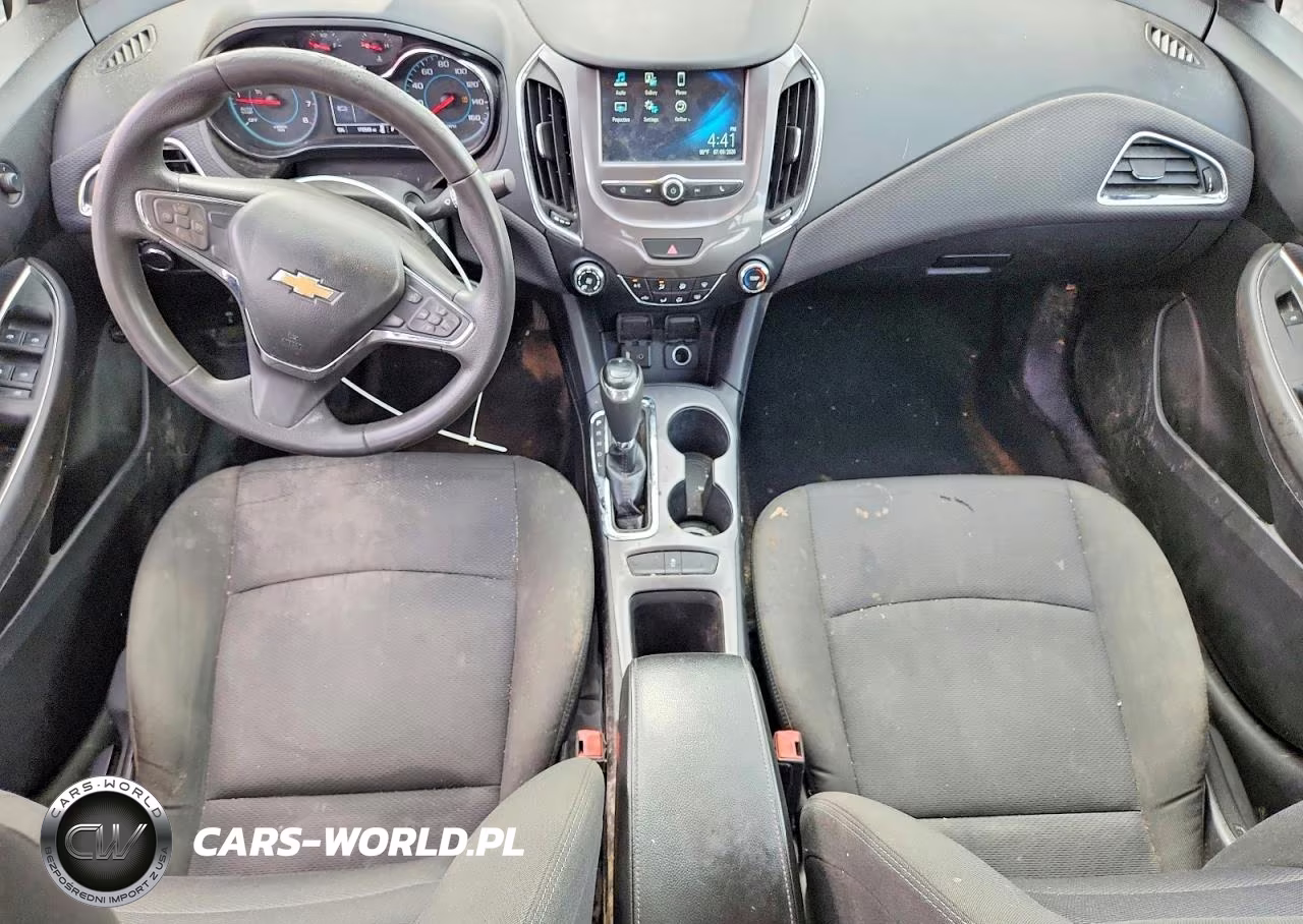 2018 Chevrolet Cruze Lt VIN:1G1BE5SM9J7180376 - 8