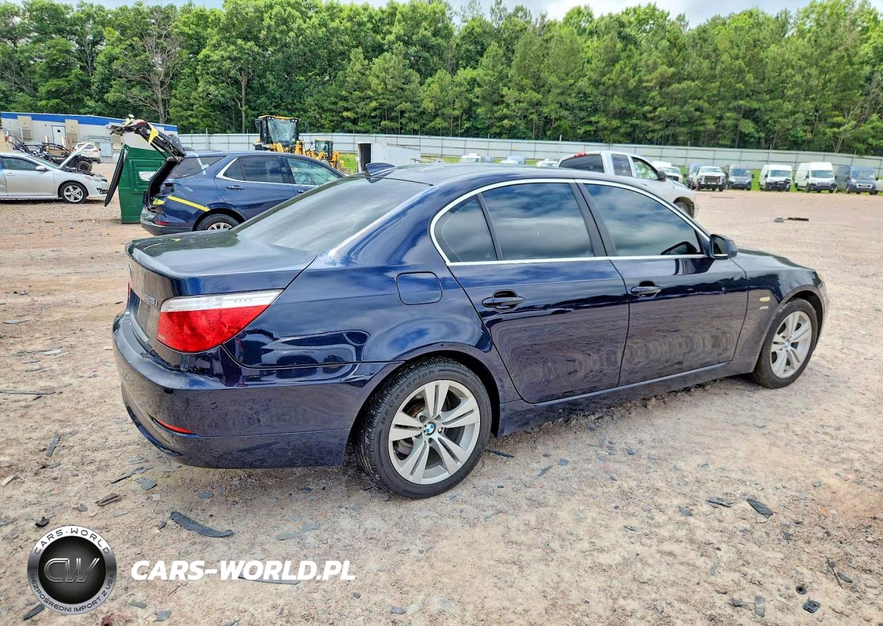 2010 BMW 528 Xi VIN:WBANV1C50AC445470 - 3