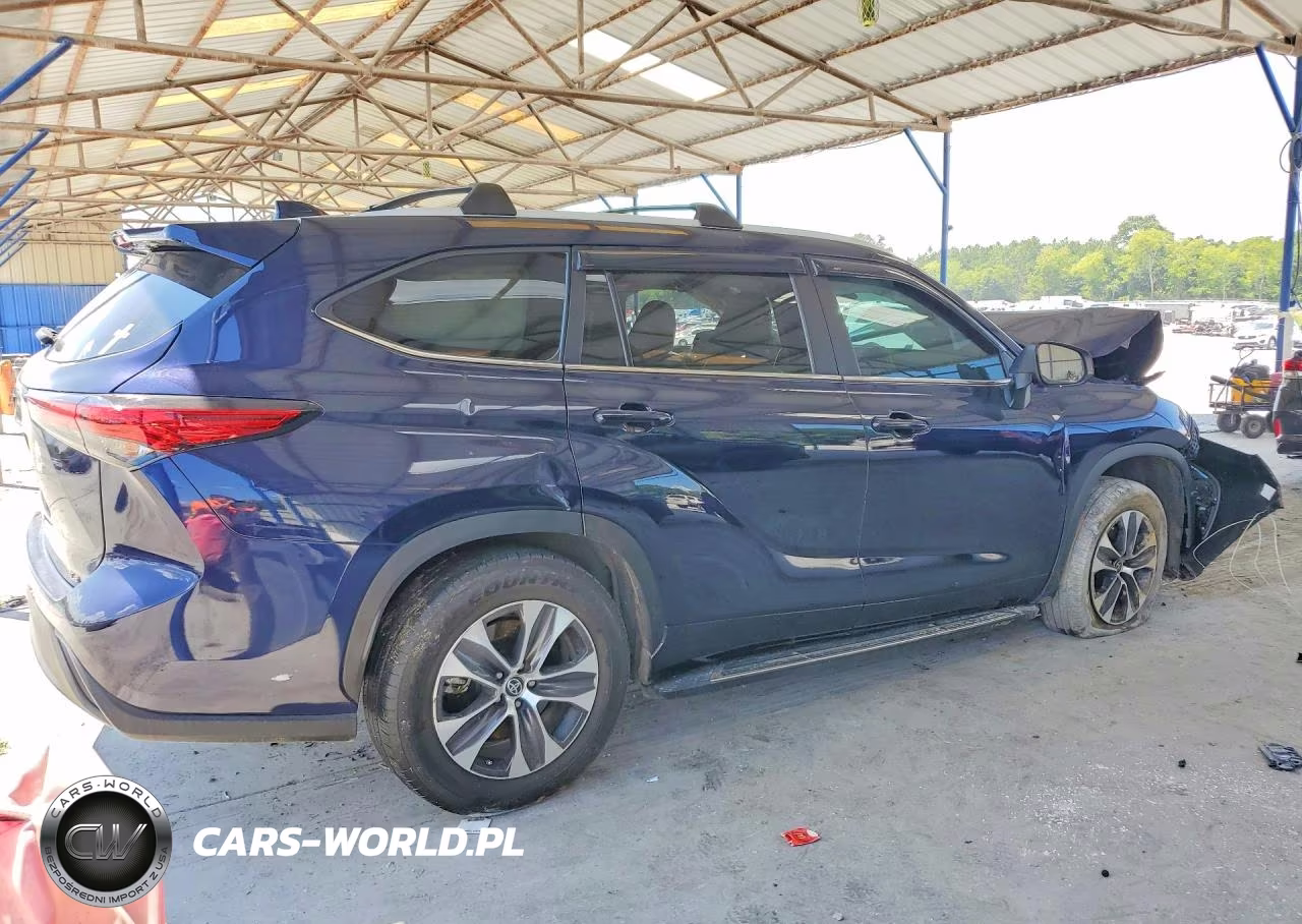 2023 Toyota Highlander Xle VIN:5TDKDRAH8PS012863 - 3